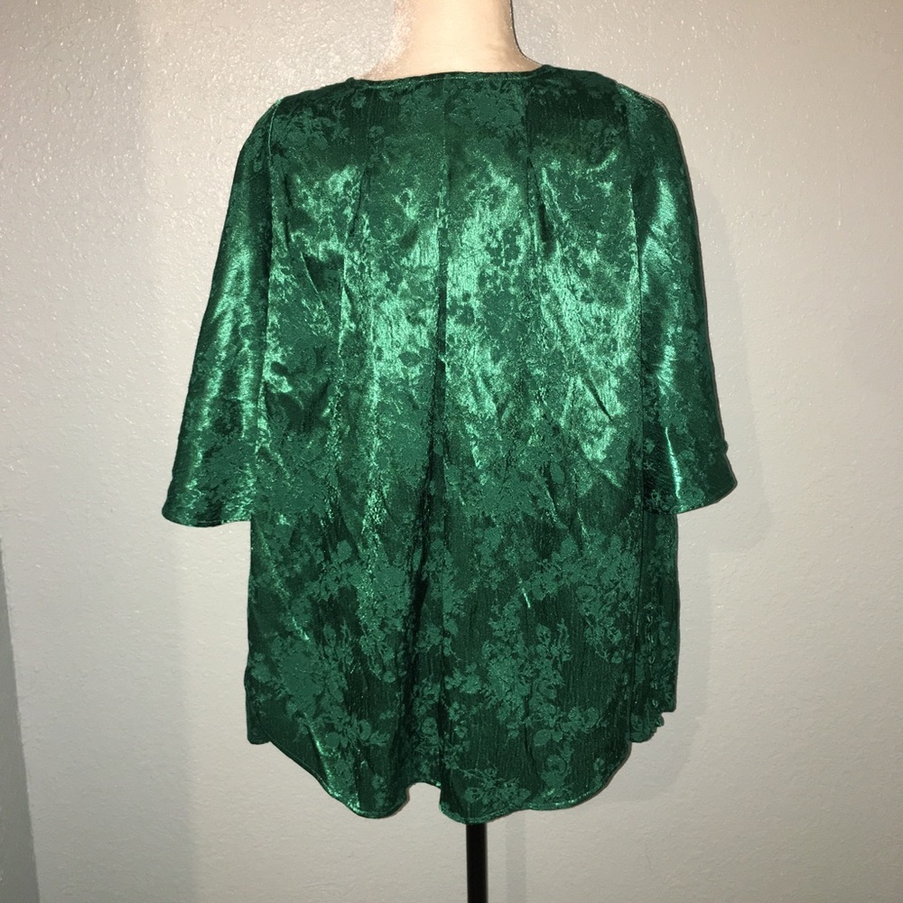 Free People Cold Shoulder Green Blouse Hi-Low - Picture 3 of 4